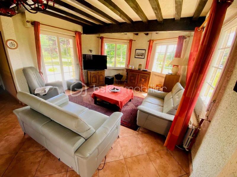 Demeure - 230 m² - 10 pièces