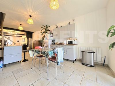 Maison - 108 m² - 4 pièces