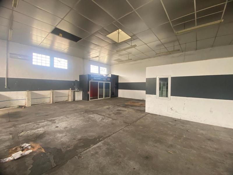 Local commercial - 230 m²