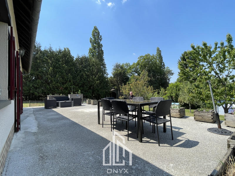 Maison - 140 m² - 6 pièces