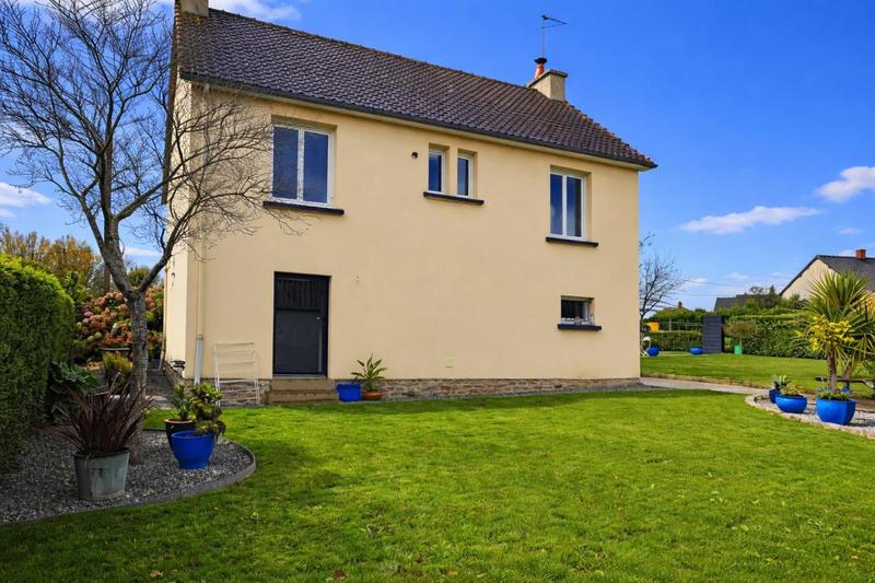 Maison - 102 m² - 5 pièces