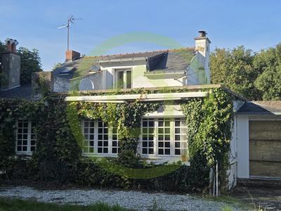 Maison - 99 m² - 5 pièces