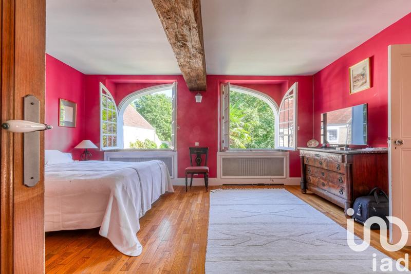 Maison - 315 m² - 11 pièces