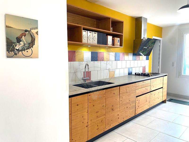 Maison - 113 m² - 4 pièces