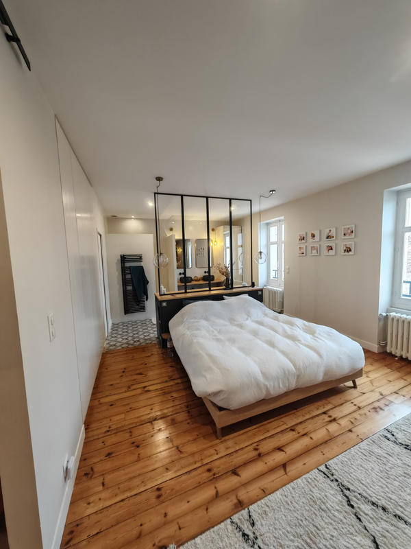 Maison - 256 m² - 9 pièces