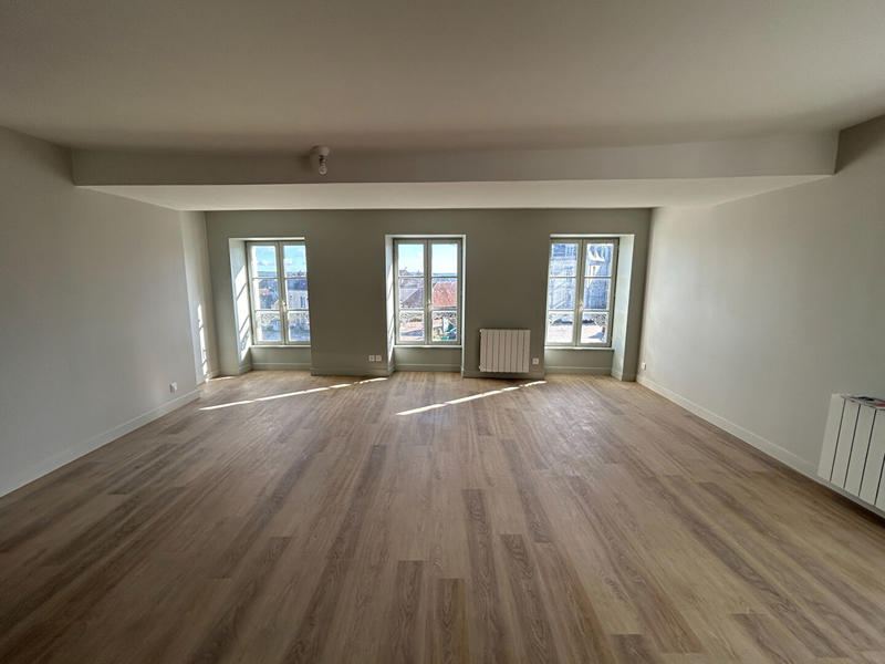 Appartement - 80 m² - 3 pièces