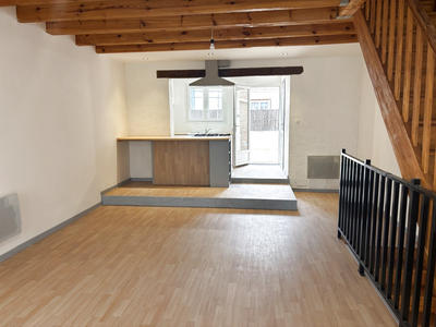 Maison - 95 m² - 4 pièces