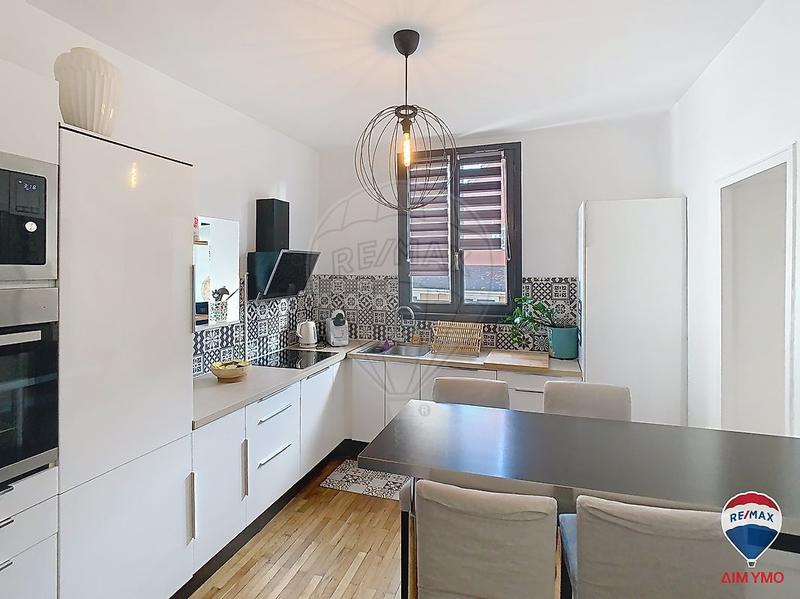 Appartement - 114 m² - 4 pièces