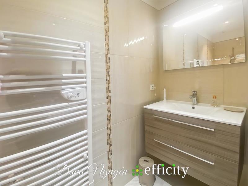 Villa - 171 m² - 8 pièces