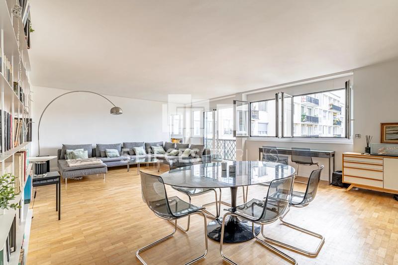 Appartement - 112 m² - 4 pièces