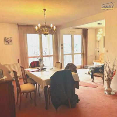 Appartement - 103 m² - 5 pièces