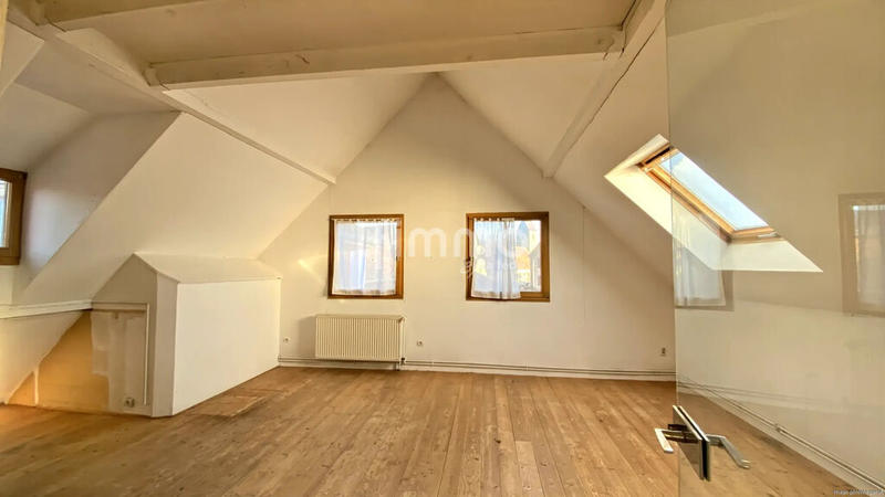 Maison - 170 m² - 6 pièces