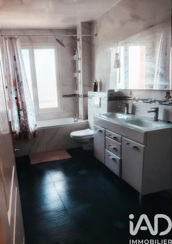 Maison - 101 m² - 4 pièces