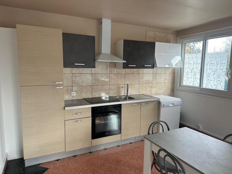 Maison - 160 m² - 9 pièces