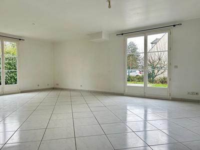 Maison - 142 m² - 5 pièces