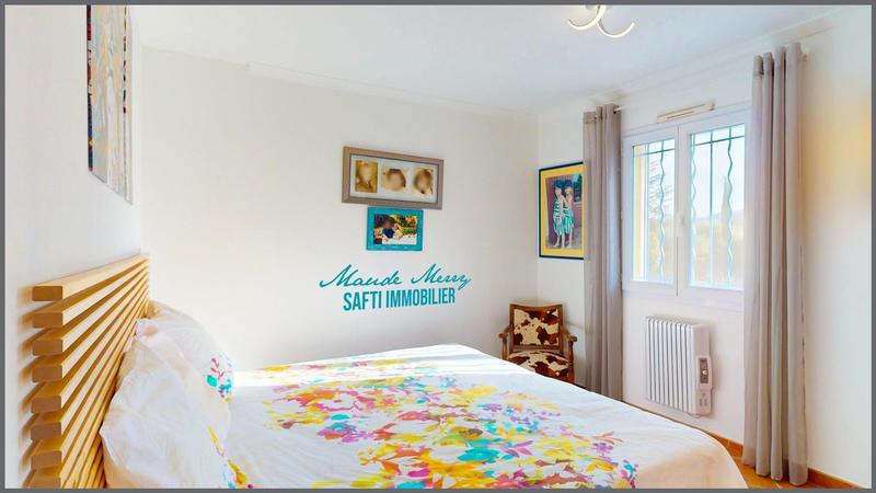 Villa - 210 m² - 7 pièces