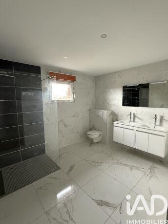 Maison - 128 m² - 7 pièces