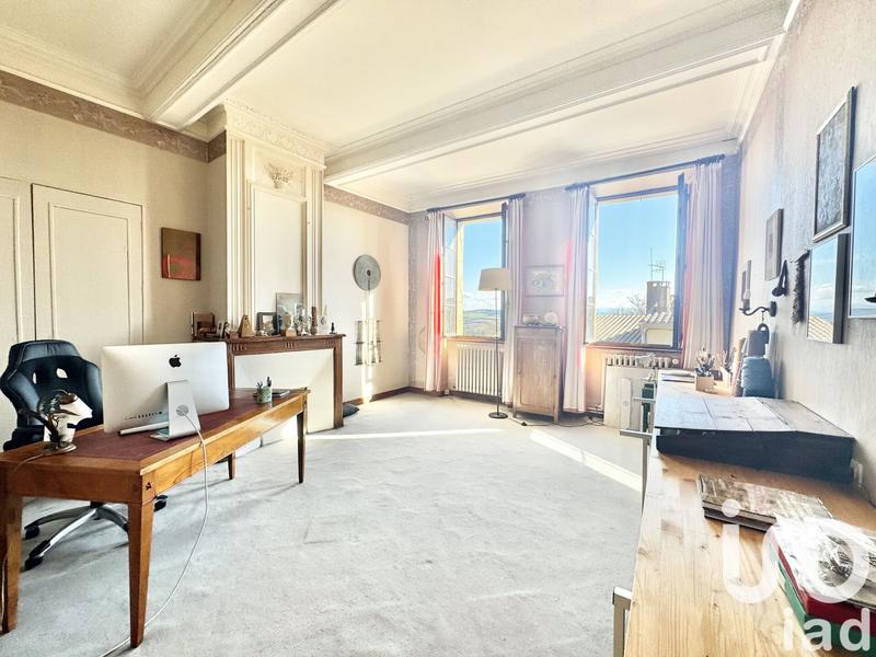 Maison de village - 237 m² - 10 pièces