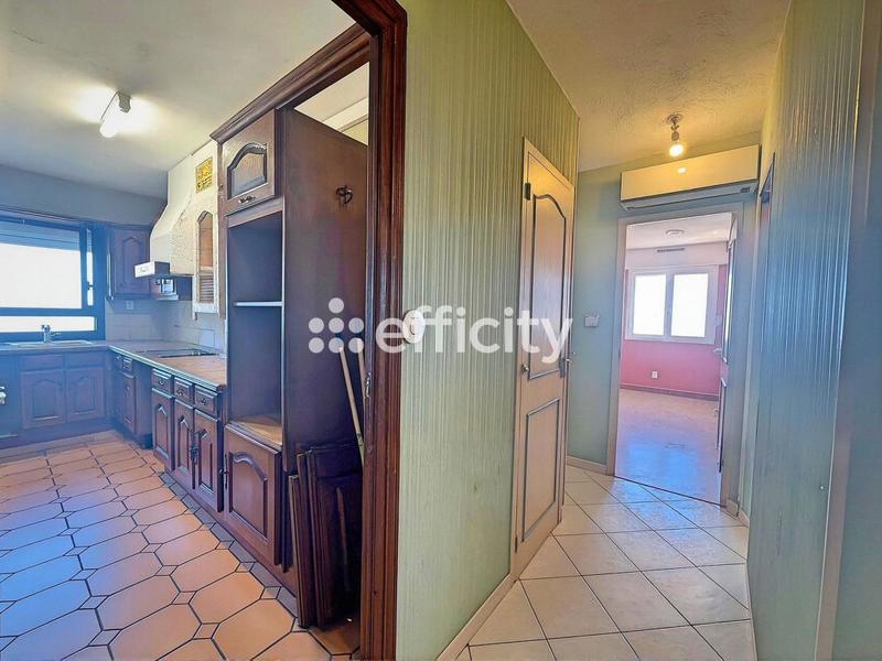 Appartement - 80 m² - 4 pièces