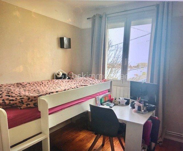 Appartement - 64 m² - 4 pièces
