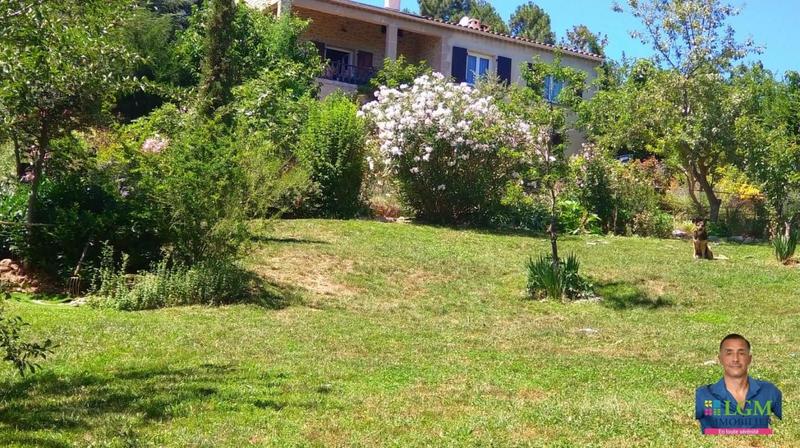 Villa - 193 m² - 6 pièces