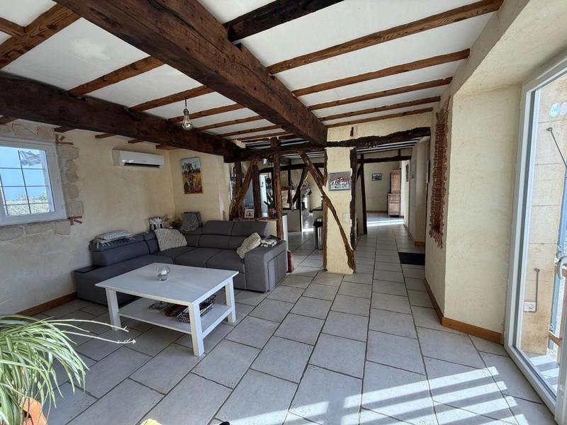 Maison de village - 250 m² - 12 pièces
