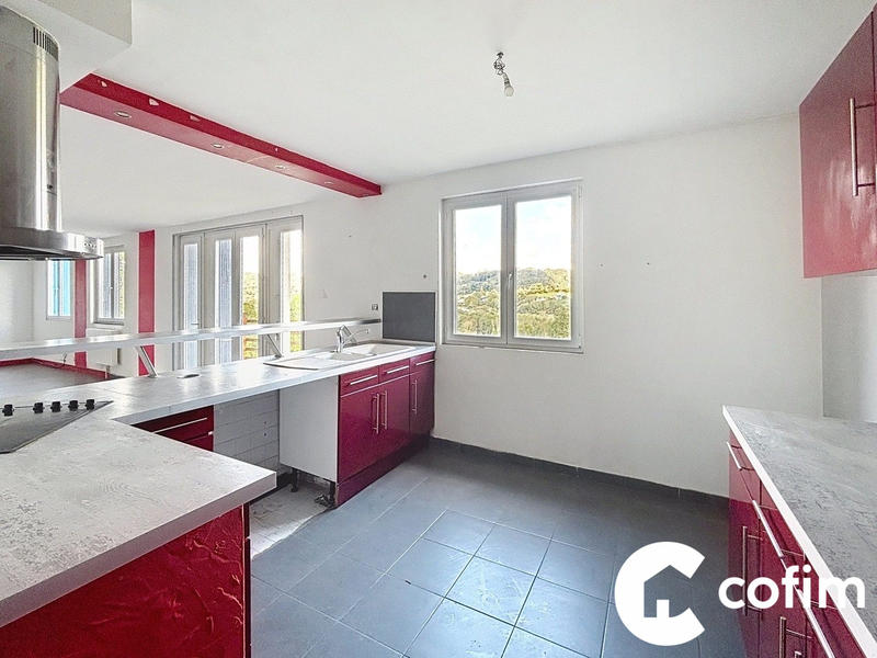 Maison - 110 m² - 3 pièces