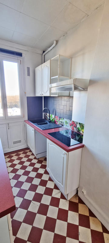 Appartement - 80 m² - 4 pièces