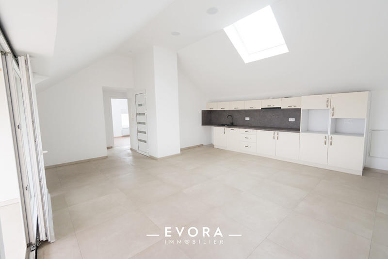 Appartement - 83 m² - 3 pièces