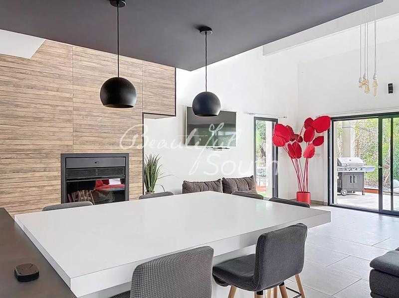 Villa - 159 m² - 6 pièces