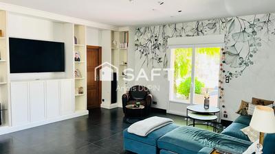 Maison - 213 m² - 6 pièces