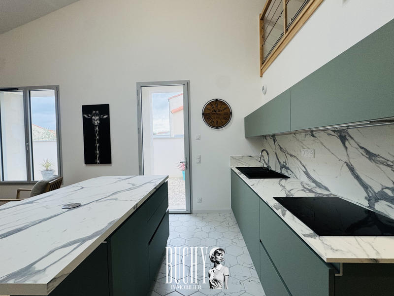 Maison - 95 m² - 4 pièces