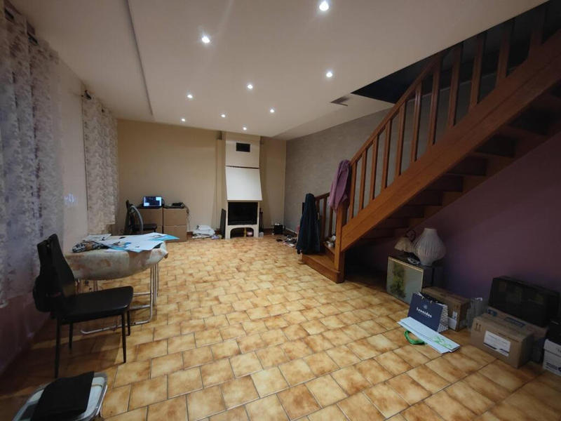 Maison - 102 m² - 6 pièces