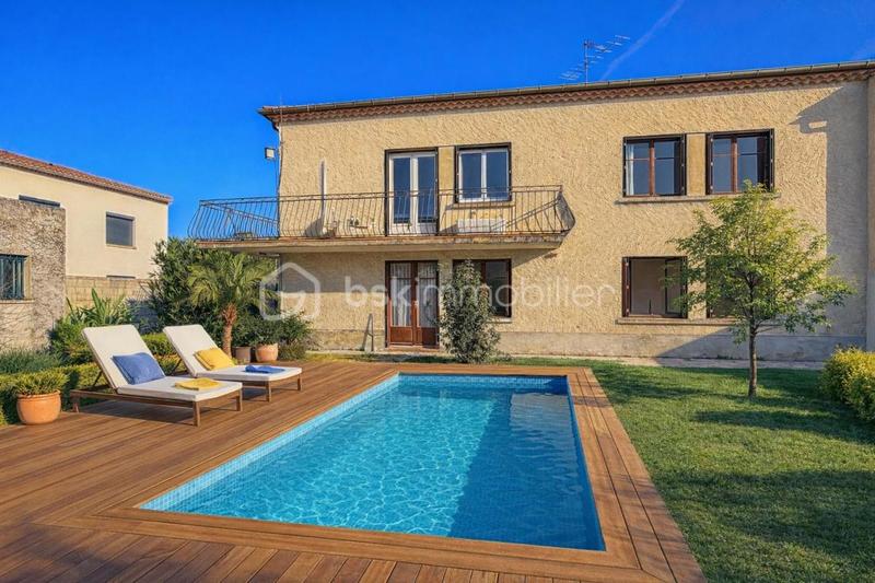Villa - 190 m² - 8 pièces