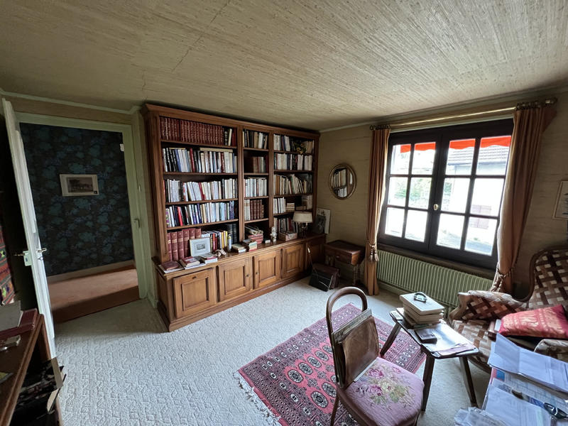 Maison - 185 m² - 8 pièces