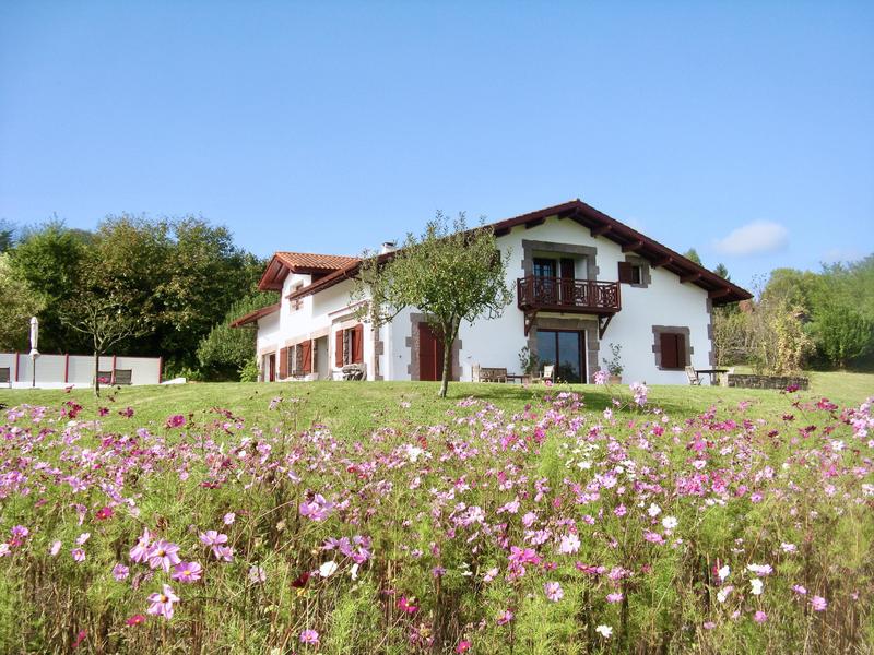 Villa - 377 m² - 11 pièces