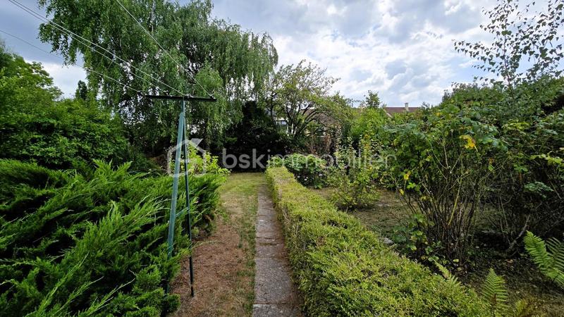 Pavillon - 110 m² - 5 pièces