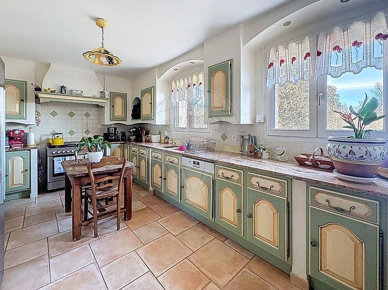 Villa - 173 m² - 7 pièces