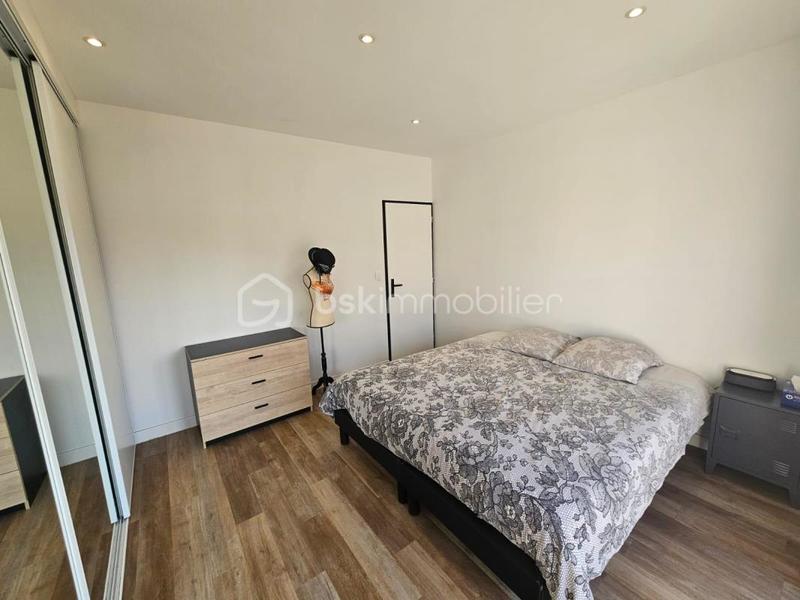 Appartement - 85 m² - 3 pièces