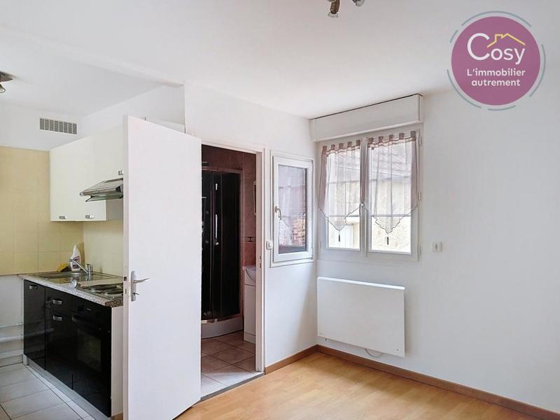 Studio - 18 m² - 2 pièces