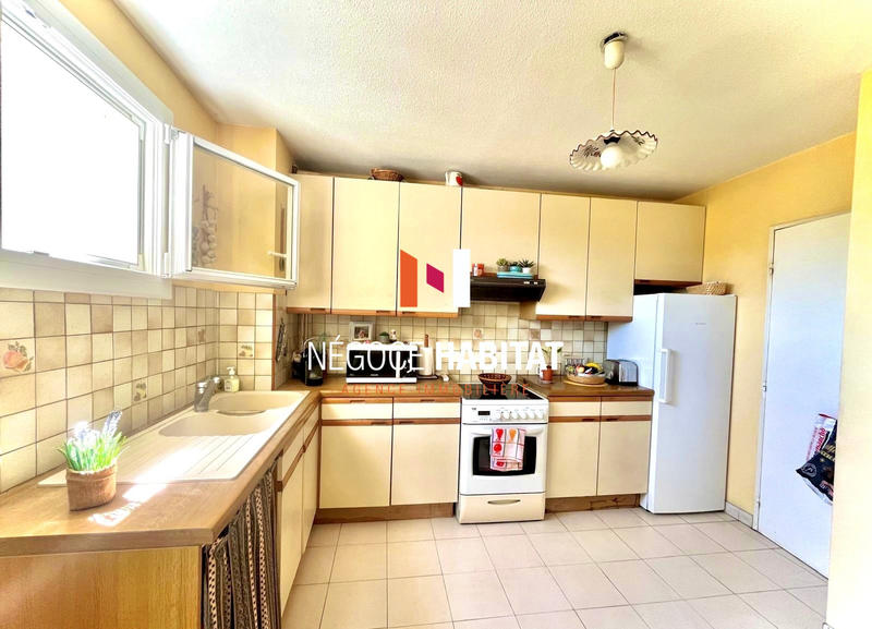 Appartement - 83 m² - 4 pièces