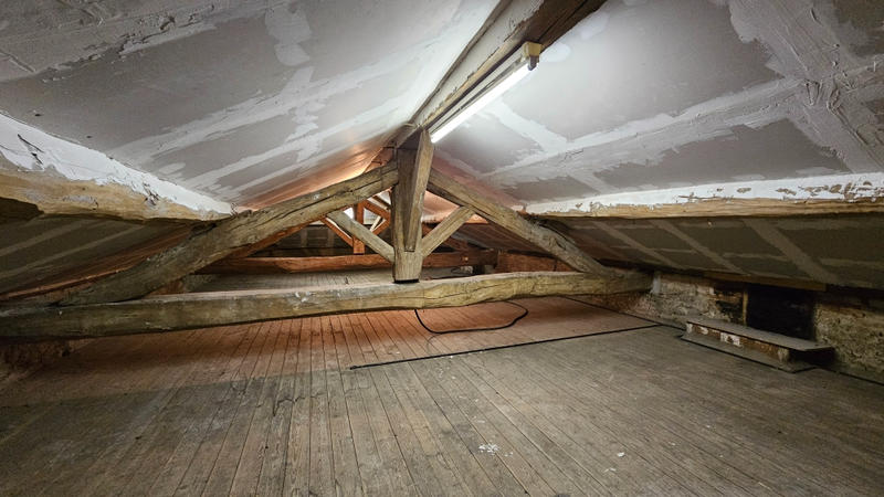 Maison - 182 m² - 4 pièces