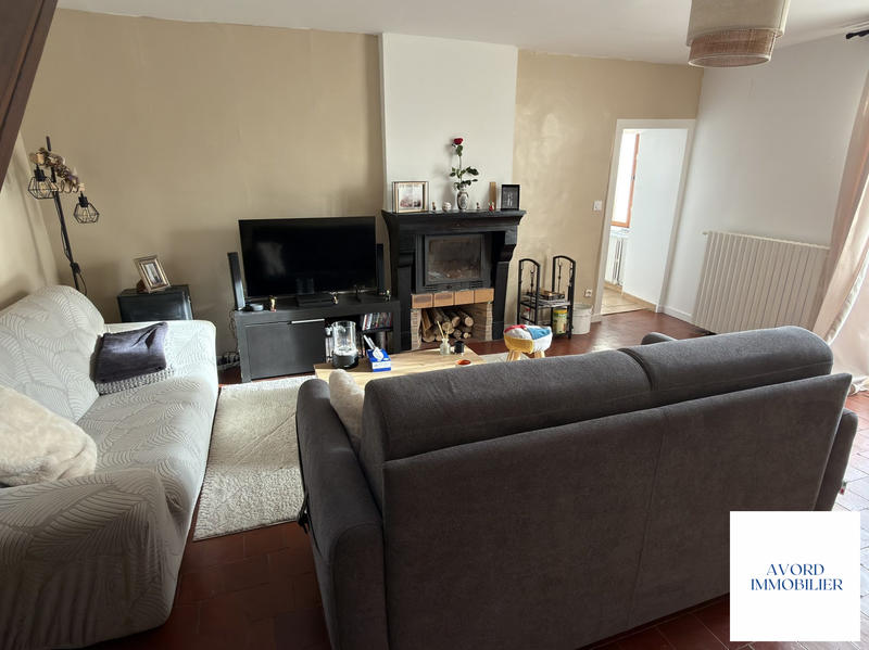 Maison - 90 m² - 4 pièces