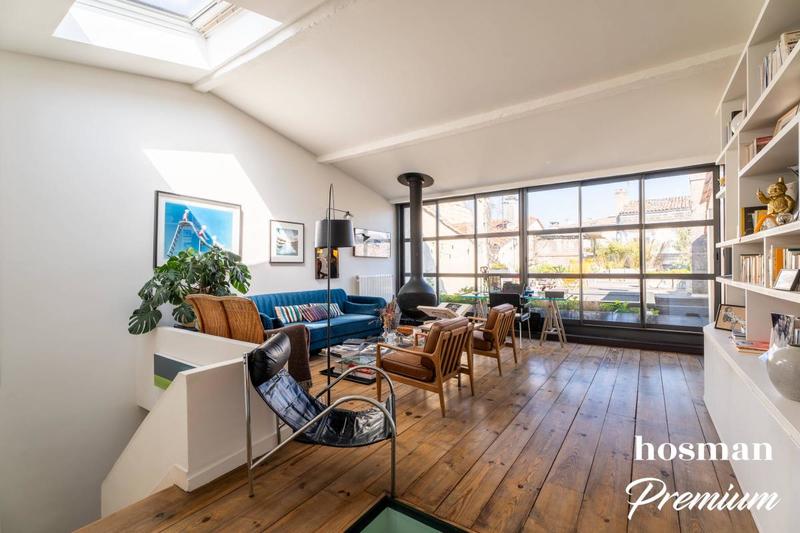 Maison - 250 m² - 7 pièces