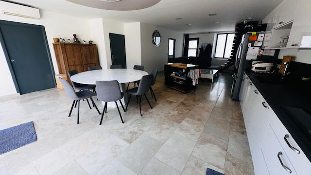 Maison de village - 151 m² - 5 pièces