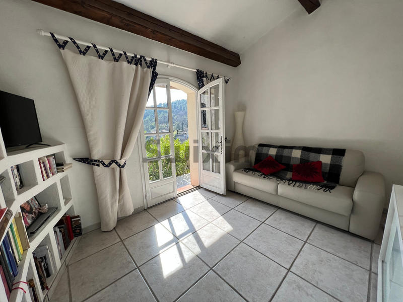 Villa - 159 m² - 6 pièces