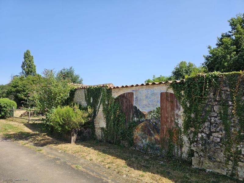 Maison en pierre - 140 m² - 9 pièces