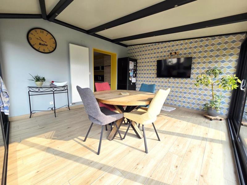 Pavillon - 165 m² - 9 pièces