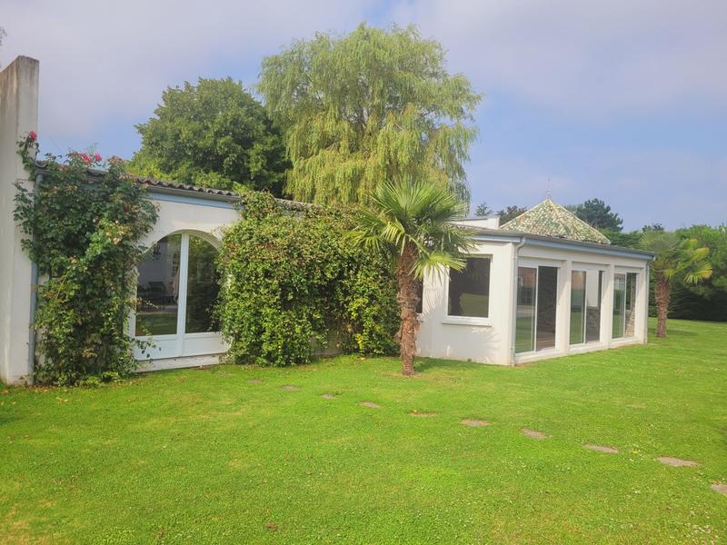 Maison ancienne - 280 m² - 8 pièces