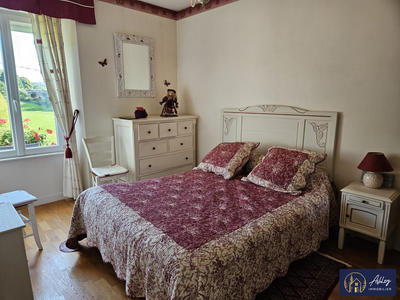 Maison ancienne - 156 m² - 7 pièces